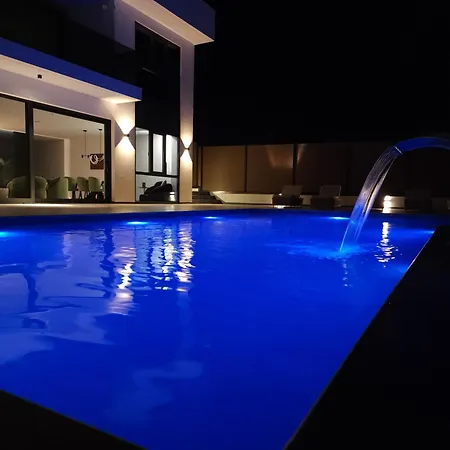 La Luxury Villa Bihac